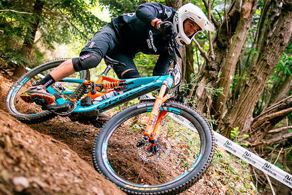 La tercera ronda de las Enduro World Series 2018 (Francia) con el Orbea Enduro Team