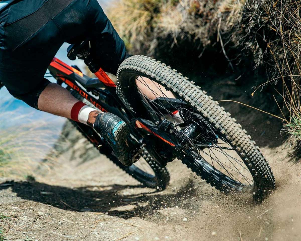 E*thirteen presenta la versión Semi-Slick de sus neumáticos TRS, LG1 Enduro y LG1 DH