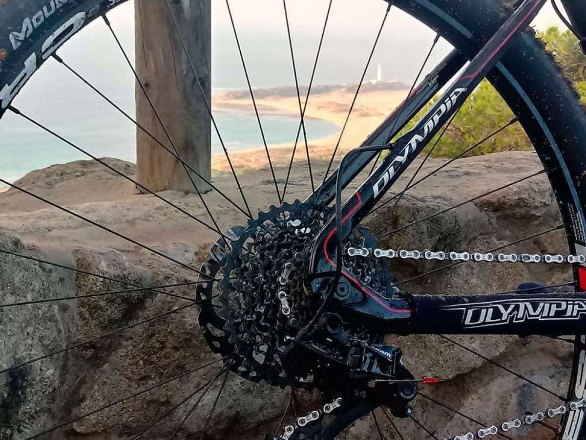 La foto del día en TodoMountainBike: "Faro de Trafalgar"