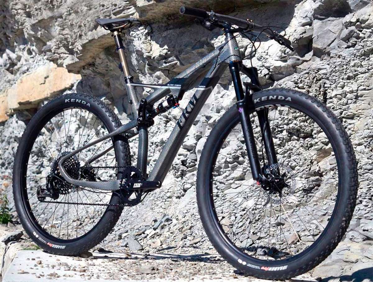 En TodoMountainBike: FRM Bike presenta la Anakin Cape Cobra Silver Limited Edition, con cuadro de carbono acabado en plata