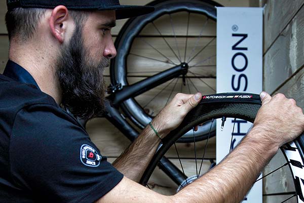 Hutchinson Fusion 5 AllSeason ElevenSTORM, el neumático de carretera para todas las condiciones climáticas