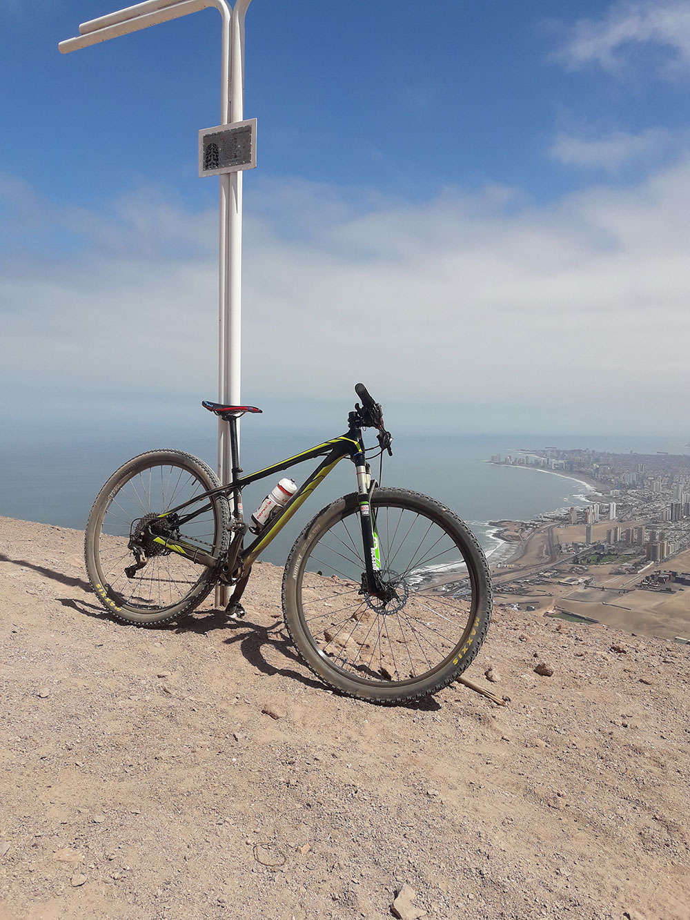 La foto del día en TodoMountainBike: "Desde Iquique (Chile)"