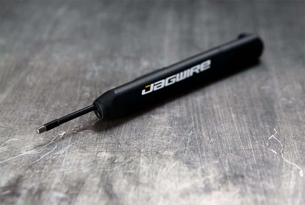 En TodoMountainBike: Jagwire Pro IRT, la herramienta perfecta para guiar cables por el interior de los cuadros