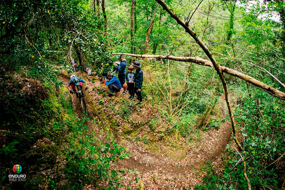 En TodoMountainBike: La sombra del dopaje se cierne sobre las Enduro World Series con el positivo de Jared Graves y Richie Rude