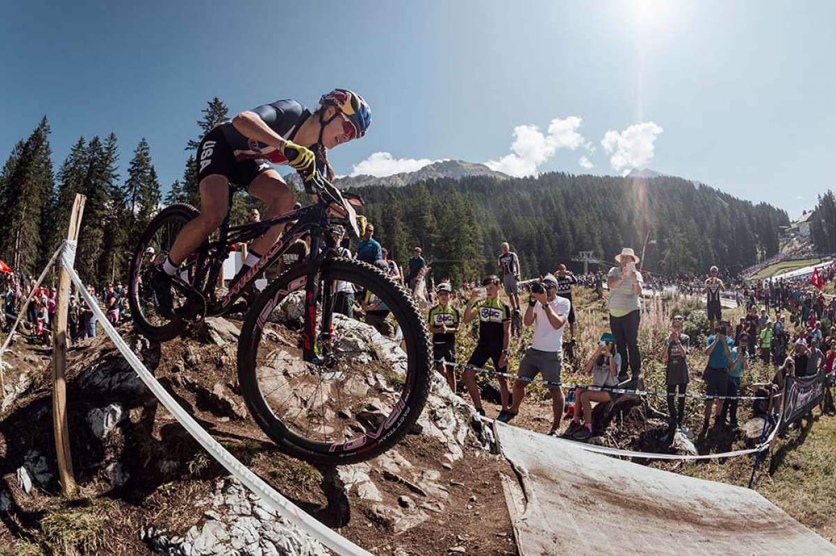 En TodoMountainBike: Así ganó Kate Courtney el Campeonato del Mundo XCO 2018 de Lenzerheide