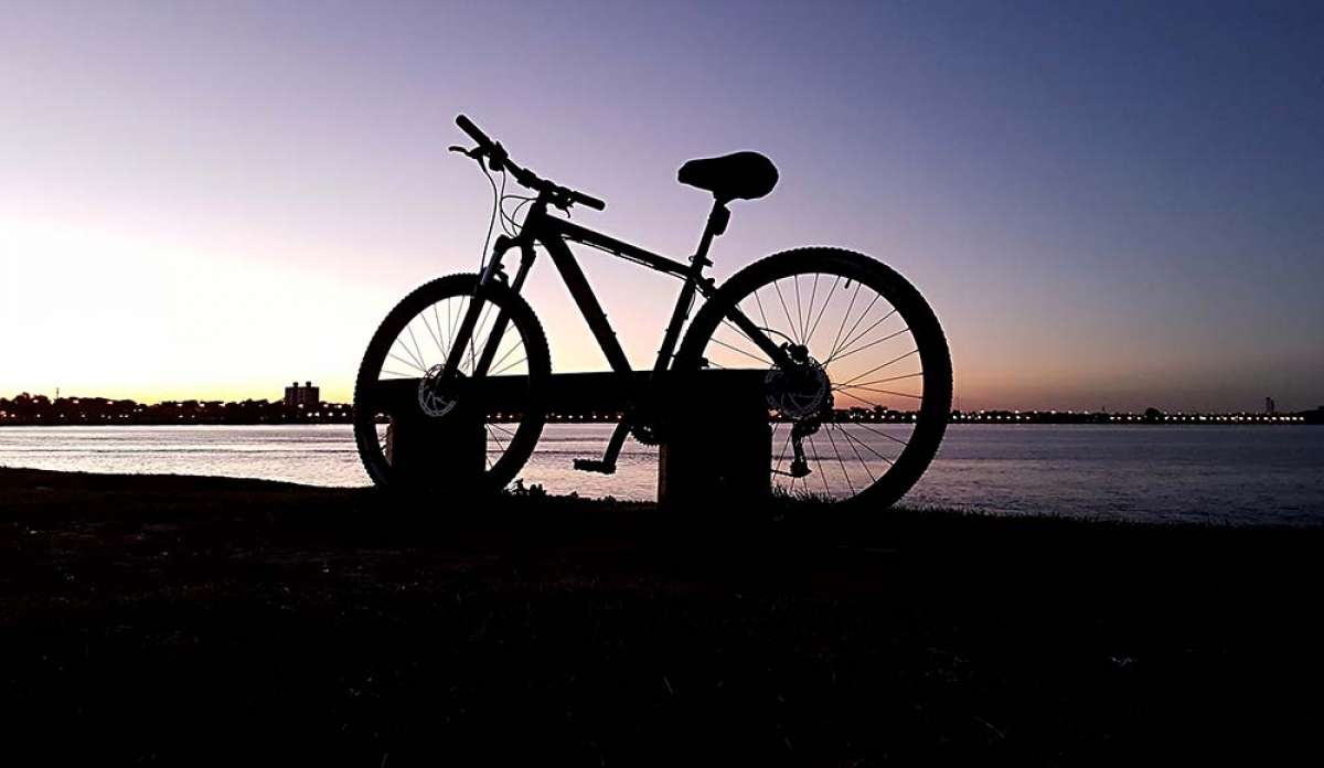 La foto del día en TodoMountainBike: "Tranquilidad al atardecer"