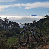 La foto del día en TodoMountainBike: "África entre las nubes"