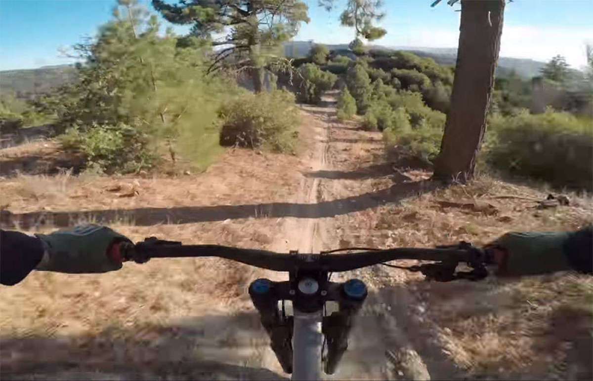 En TodoMountainBike: Así se entrena Luca Shaw en la sierra de San Jacinto, al sur de California