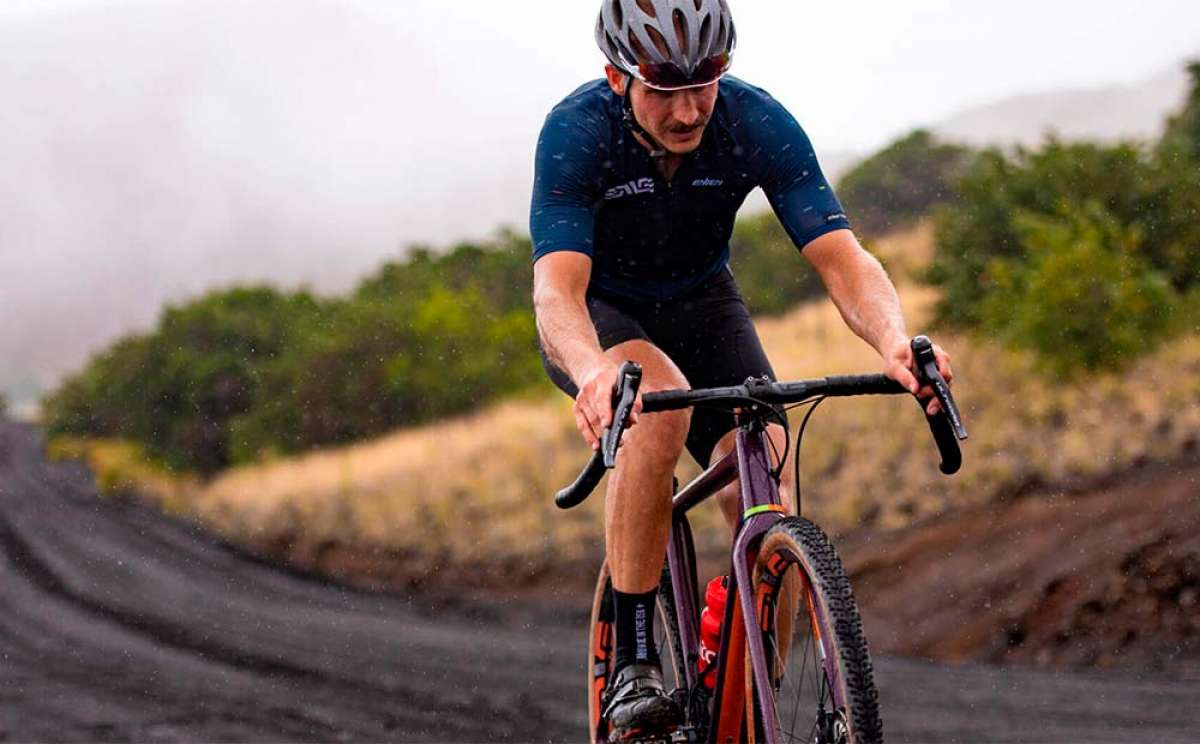ENVE presenta la gama G Series específica para bicicletas de Gravel, con estreno de horquilla y manillar