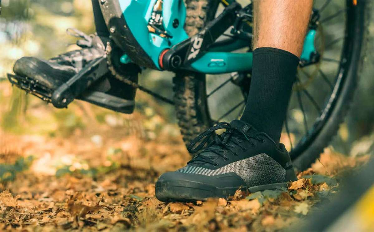 En TodoMountainBike: Mavic Deemax Pro y Deemax Elite, dos zapatillas planas para amantes de los pedales de plataforma