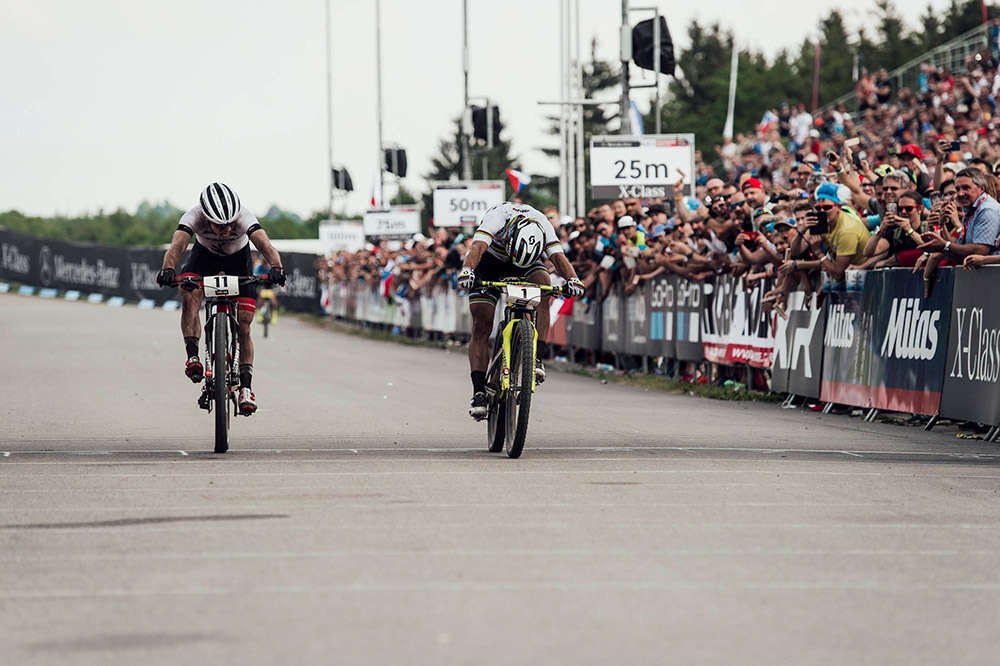 En TodoMountainBike: Las mejores imágenes de la Copa del Mundo XCO 2018 de Nové Město