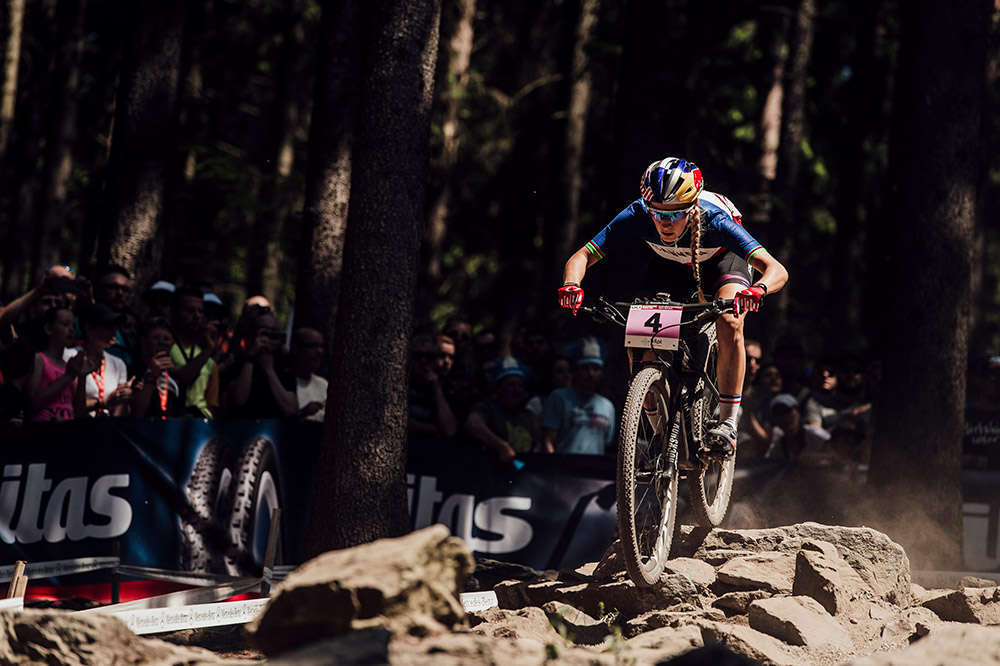 En TodoMountainBike: Las mejores imágenes de la Copa del Mundo XCO 2018 de Nové Město