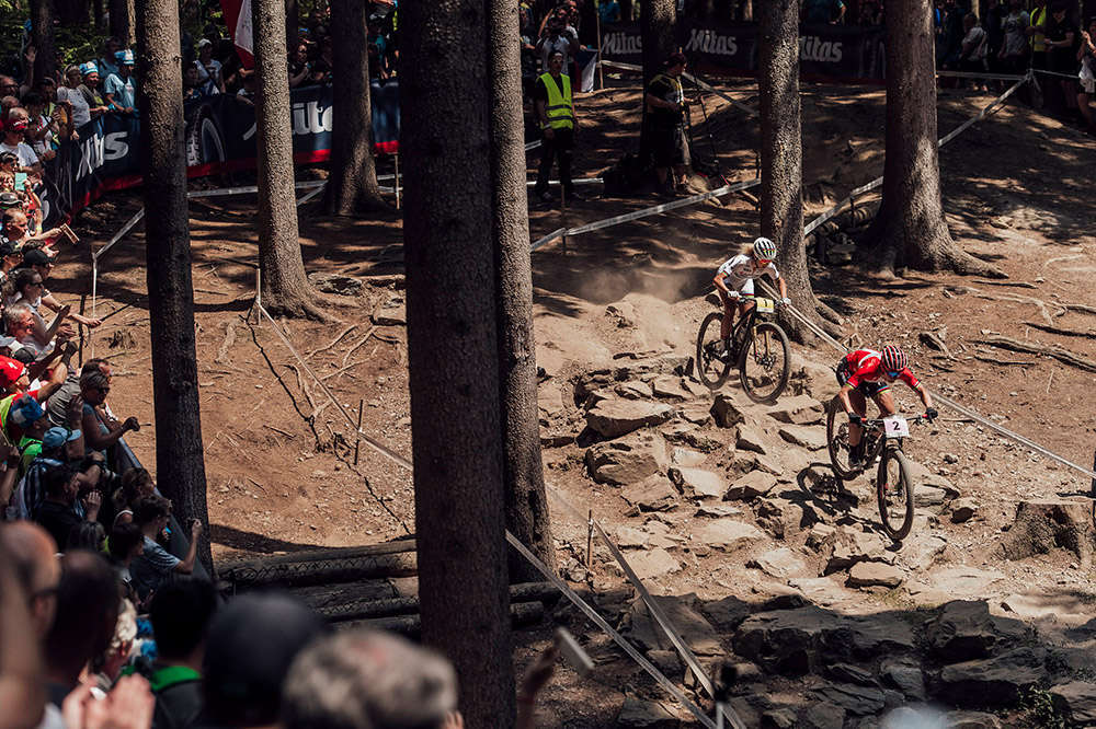 En TodoMountainBike: Las mejores imágenes de la Copa del Mundo XCO 2018 de Nové Město