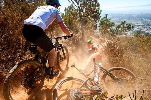 Los mejores momentos del prólogo de la Absa Cape Epic 2018