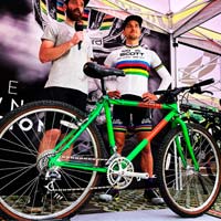 La nueva máquina de Nino Schurter para la Copa del Mundo XCO 2018 de Val di Sole: ¿una Scott Pro Racing de los 90?