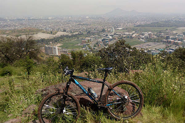 La foto del día en TodoMountainBike: "Parquemet (Cerro San Cristóbal)"