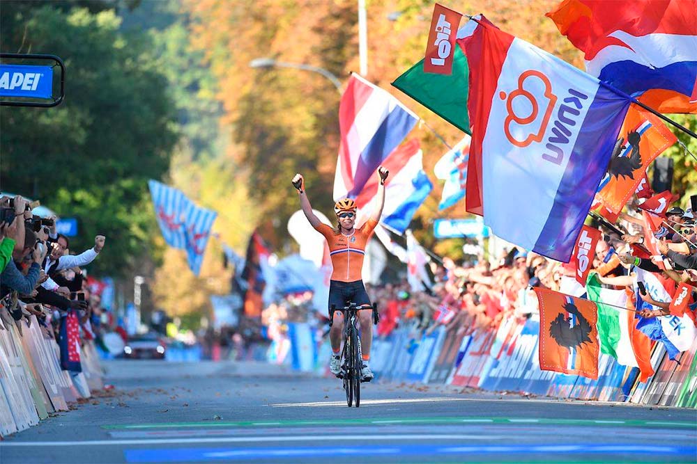 En TodoMountainBike: ¿Cuánto han ganado los primeros clasificados en el Mundial de Ciclismo de Carretera de Innsbruck?