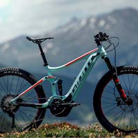 La Giant Stance E+ de 2019 en acción