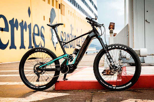 La Lapierre Overvolt AMi Shimano de 2019 en acción