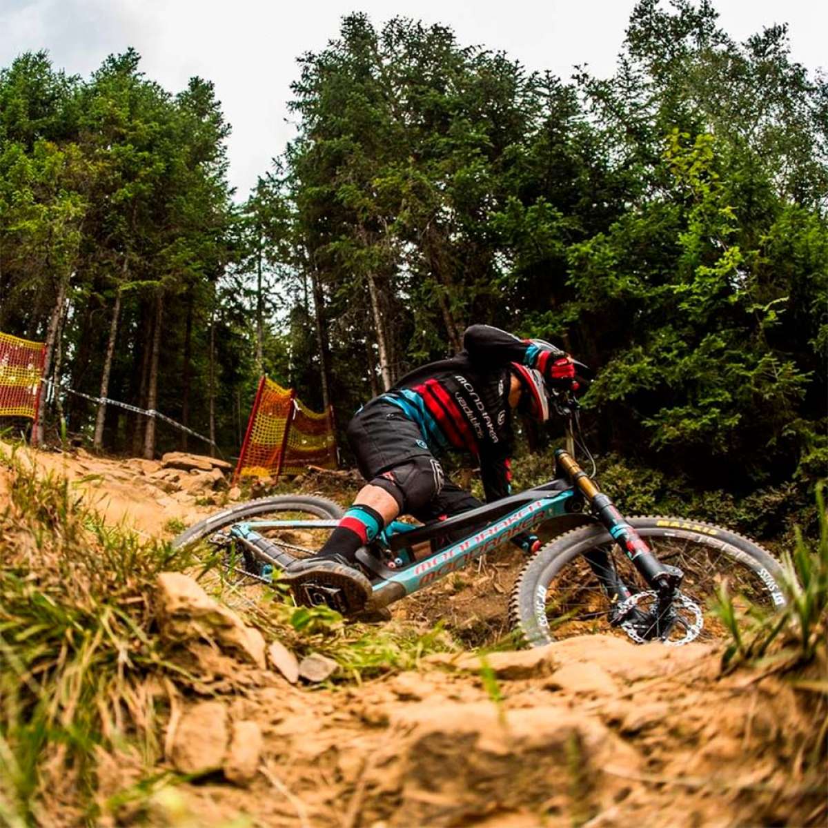 En TodoMountainBike: El Campeonato de España DHI 2018 llega a la localidad cordobesa de Rute