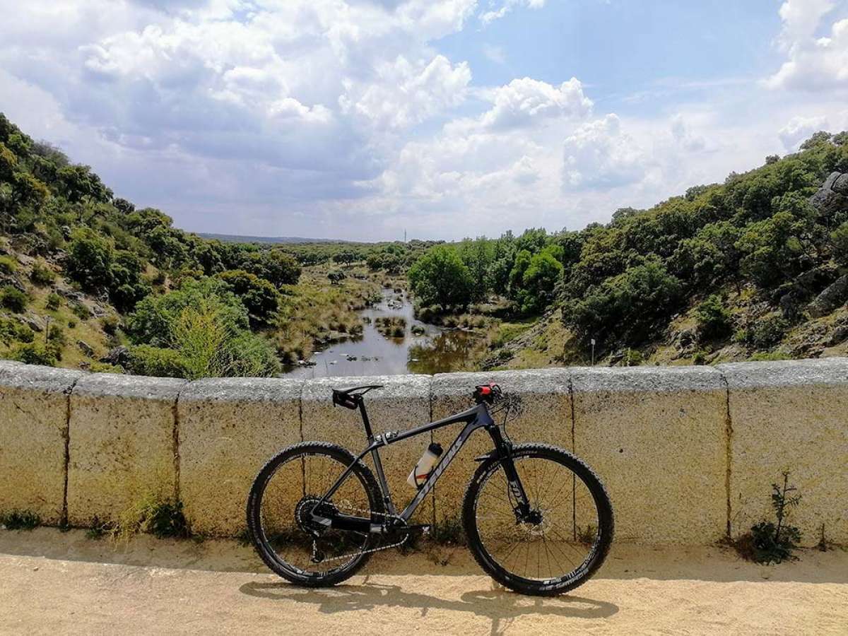 En TodoMountainBike: La foto del día en TodoMountainBike: "Puente de la Marmota"