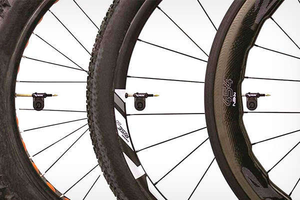 Quarq TyreWiz, el primer sensor de presión para neumáticos de bicicleta