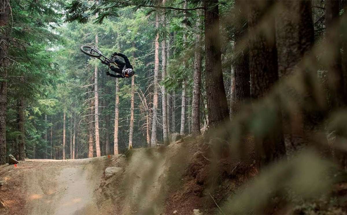 En TodoMountainBike: La Commencal Furious de 2019 en acción con William Robert