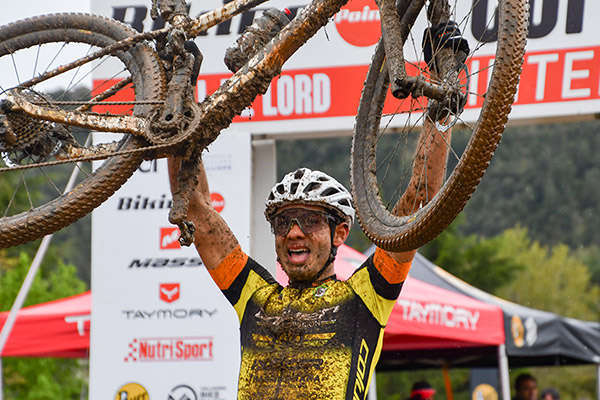 Darío Gasco y Clàudia Galicia dominan la Copa Catalana Internacional BTT Biking Point 2018 de Vall de Lord