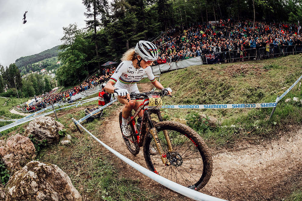 En TodoMountainBike: Nino Schurter y Jolanda Neff ganan con autoridad en la Copa del Mundo XCO 2018 de Albstadt