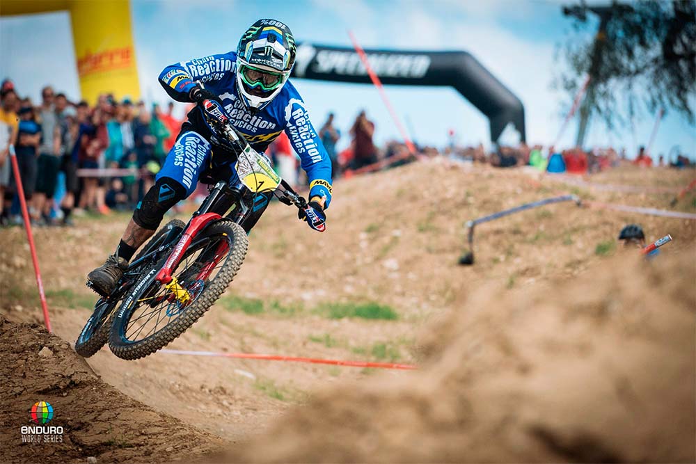 En TodoMountainBike: Sam Hill y Cecile Ravanel se llevan la victoria en la cuarta ronda de las Enduro World Series 2018