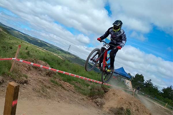 Edgar Carballo y Blanca Aracil se proclaman campeones del Open de España DHI 2018