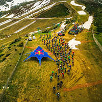 Ferrán Jorba y María Calleja dominan el Red Bull Holy Bike 2018