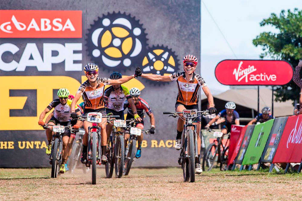 En TodoMountainBike: Victoria para el Cannondale Factory Racing y el Investec Songo Specialized en la primera etapa de la Absa Cape Epic 2018