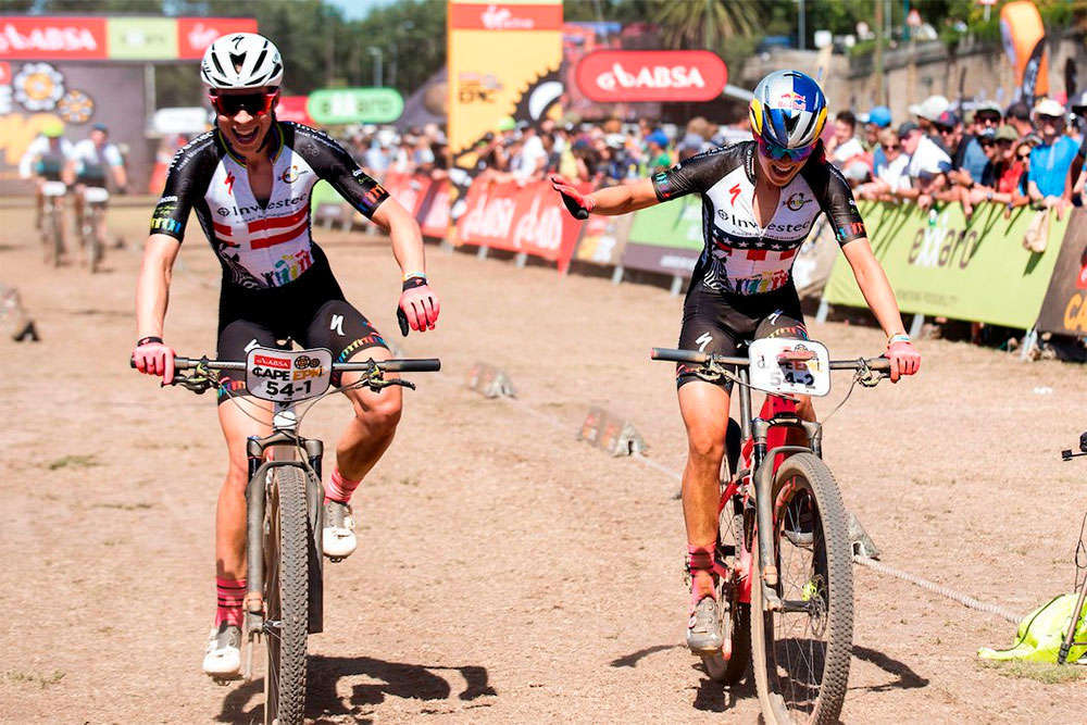 En TodoMountainBike: Los equipos del Centurion Vaude e Investec Songo Specialized se llevan el prólogo de la Absa Cape Epic 2018