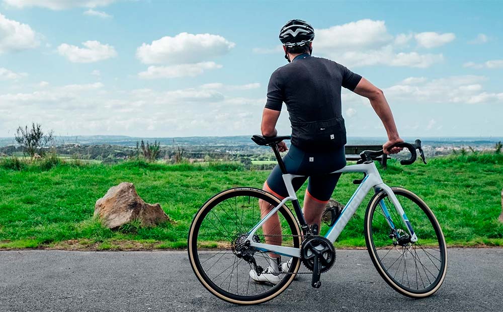 En TodoMountainBike: Ribble Endurance SLe, la bicicleta eléctrica de carretera más ligera hasta la fecha