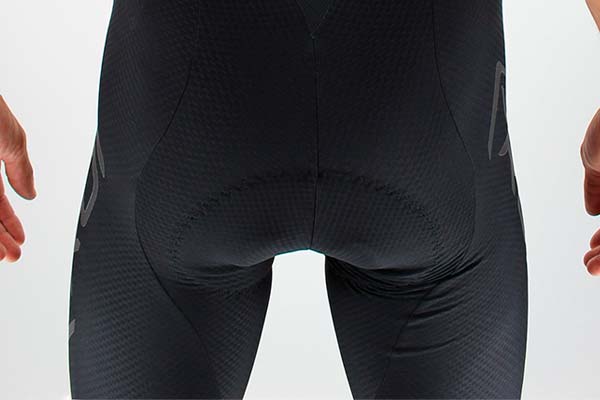 ¿Llevan ropa interior los ciclistas? Algunos sí, pero lo más recomendable es no hacerlo