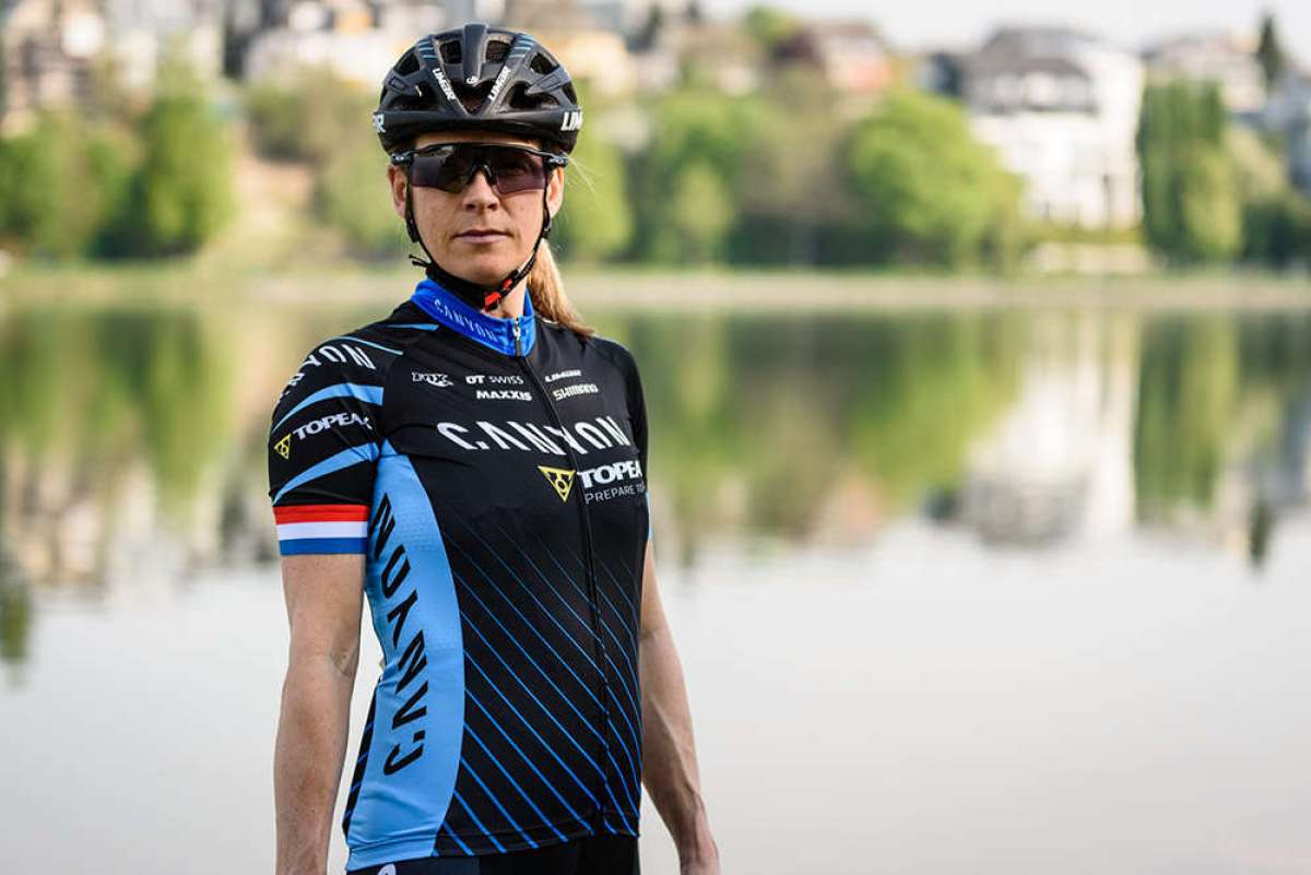 En TodoMountainBike: Sally Bigham regresa al mundo de la competición después de ser madre