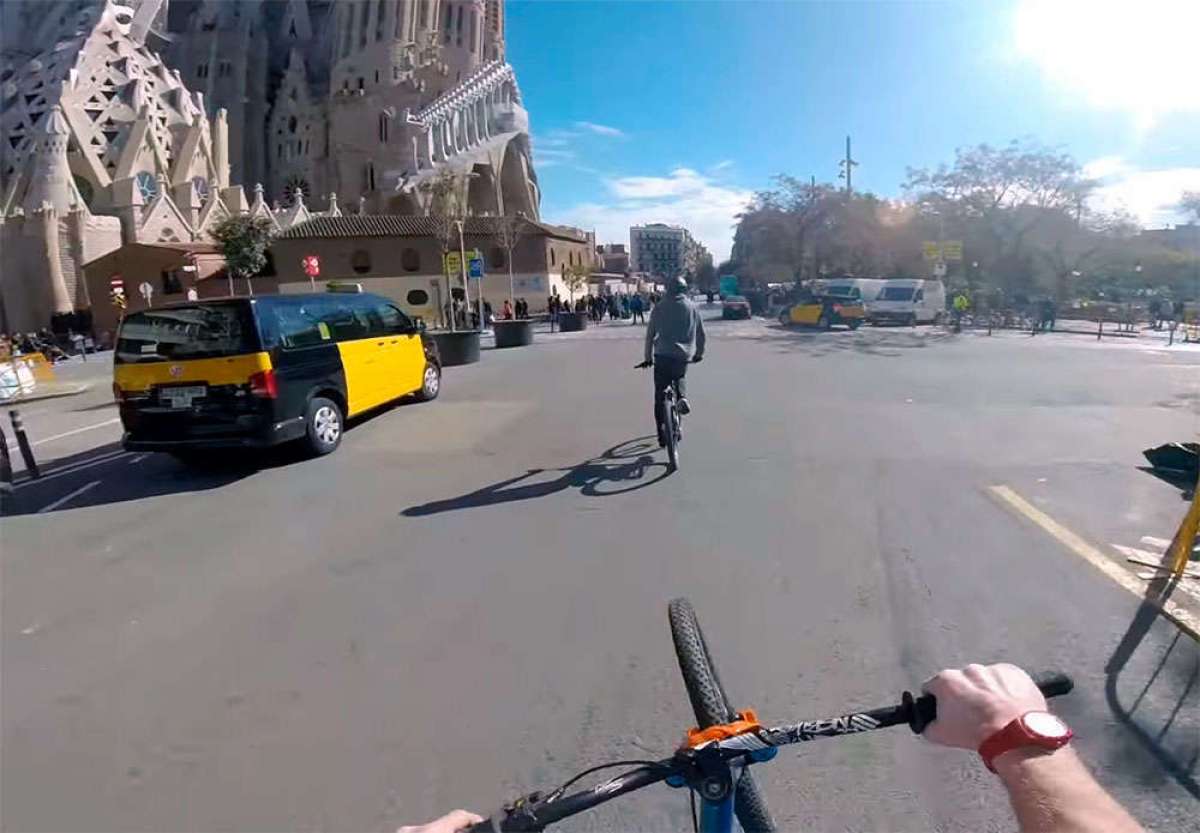 Freeride urbano por las calles de Barcelona con Sam Pilgrim