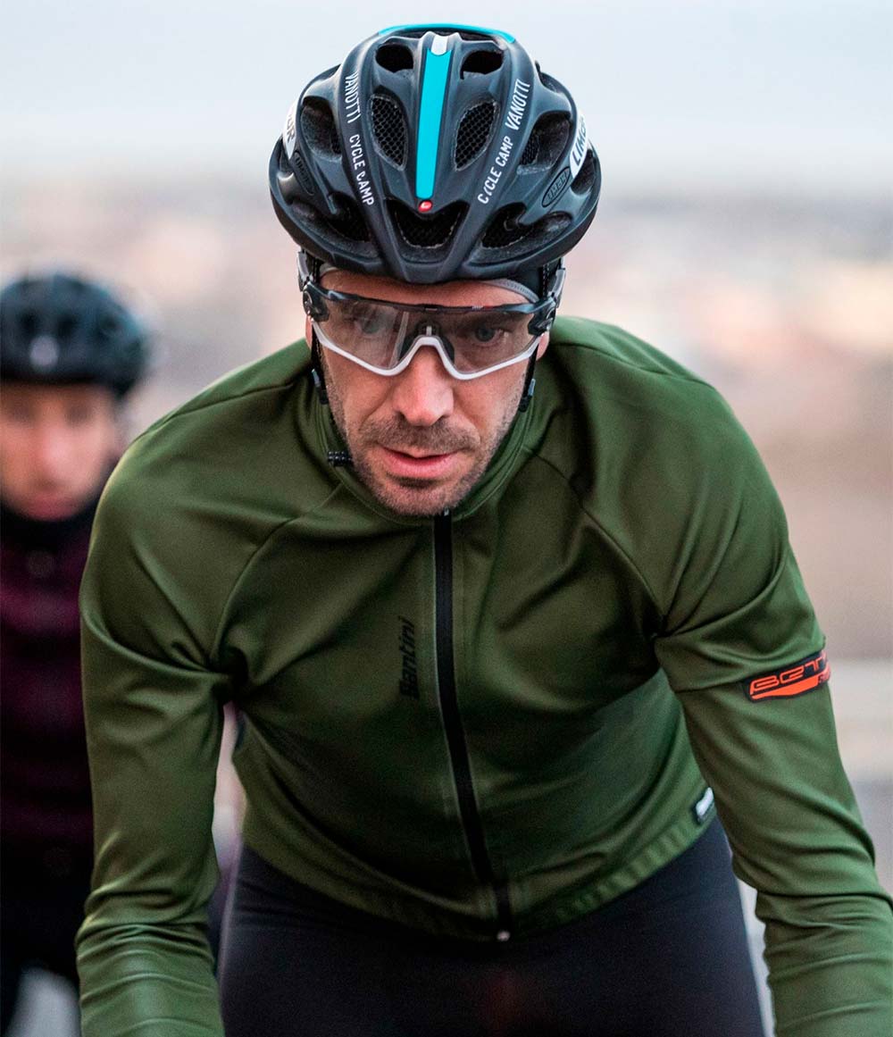 En TodoMountainBike: Santini Beta Winter, una chaqueta invernal todo-en-uno que protege del frío, de la lluvia y del viento