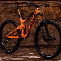 La Scott Ransom regresa con una renovada versión de 170 milímetros de recorrido compatible con dos tamaños de rueda