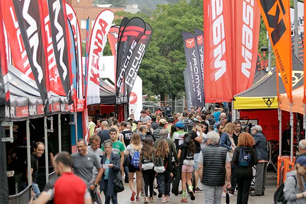 Sea Otter Europe cierra su segunda edición con 50.000 visitantes y más de 5.000 ciclistas participando en las pruebas del evento