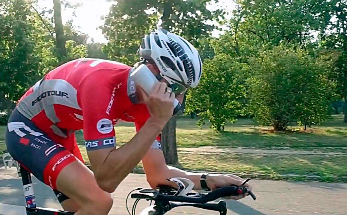 En TodoMountainBike: SpeedSip, un bidón de hidratación diseñado para beber en posición aerodinámica