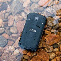 Teléfonos móviles rugerizados, el compañero ideal de cualquier ciclista