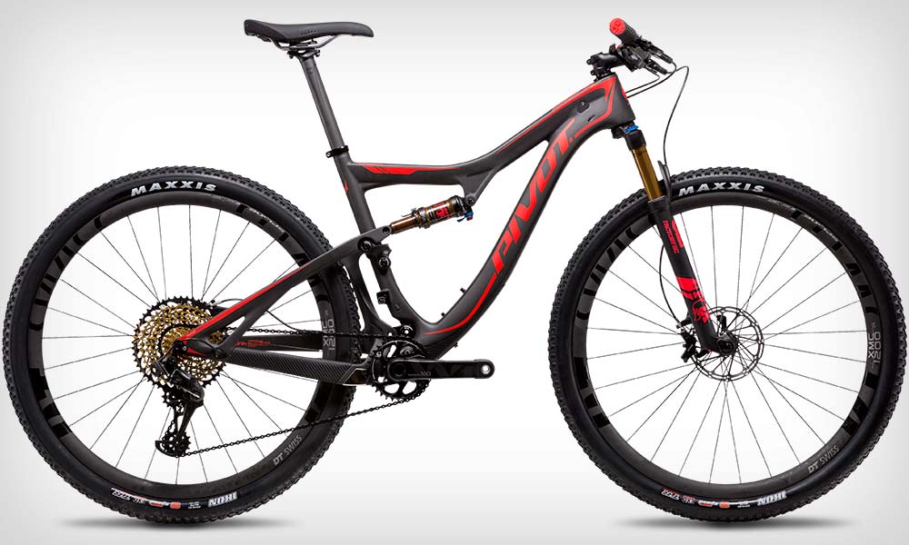 En TodoMountainBike: Topes de gama para XC/Maratón: Pivot Mach 429 SL Team XX1 Race y Pivot Les Team XX1 de 2019