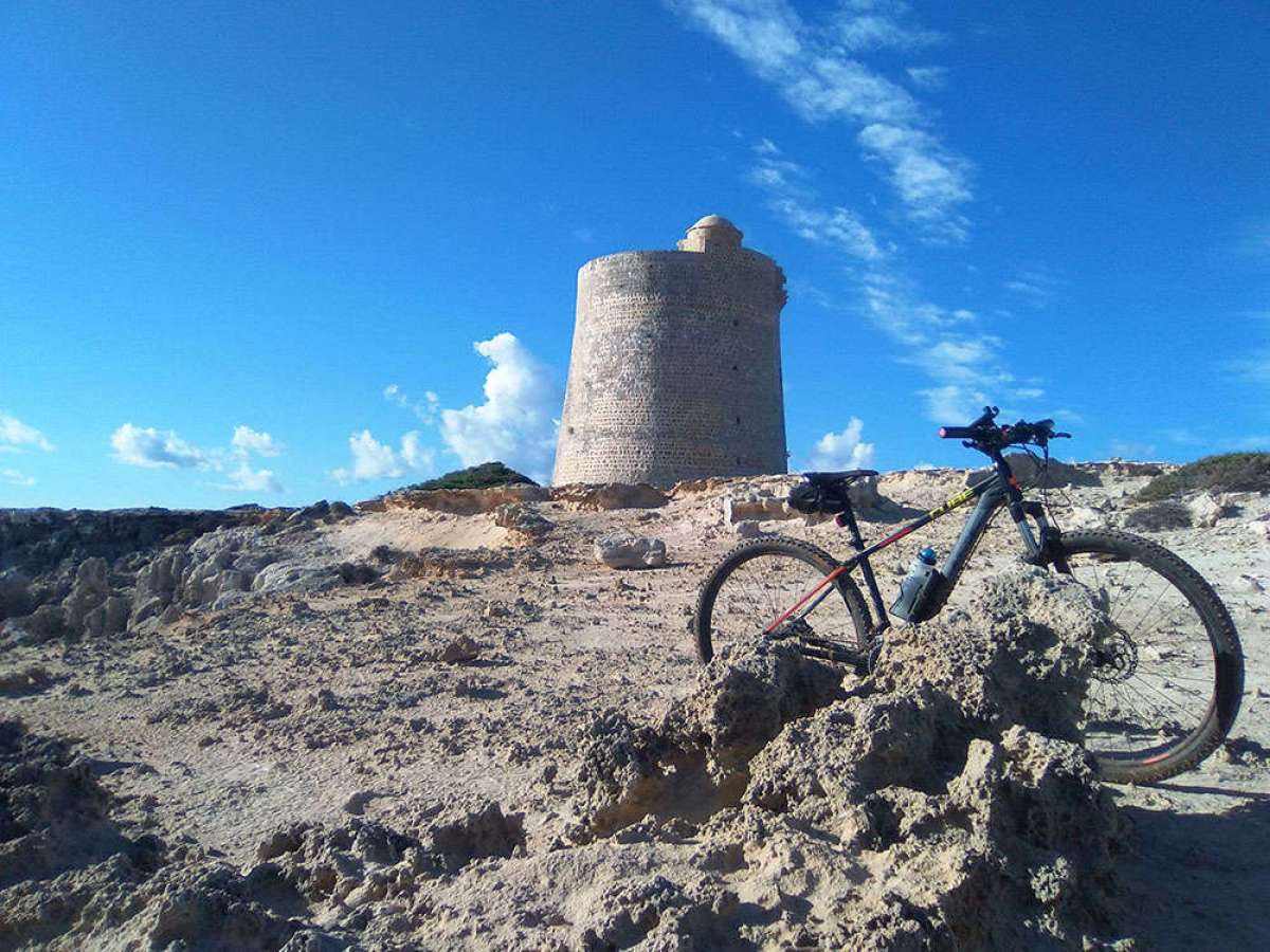 En TodoMountainBike: La foto del día en TodoMountainBike: 'La puerta al Edén'