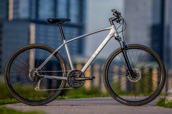 Trek Dual Sport, una bicicleta híbrida para desplazamientos urbanos y campestres