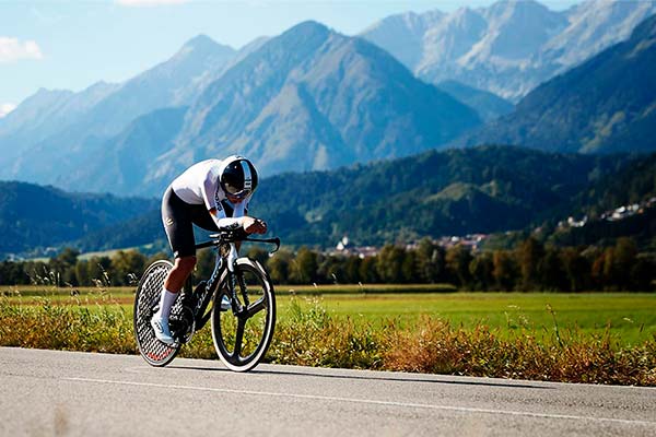La UCI anuncia cambios en el ciclismo en ruta masculino a partir de 2019: ranking mundial, tres divisiones y más