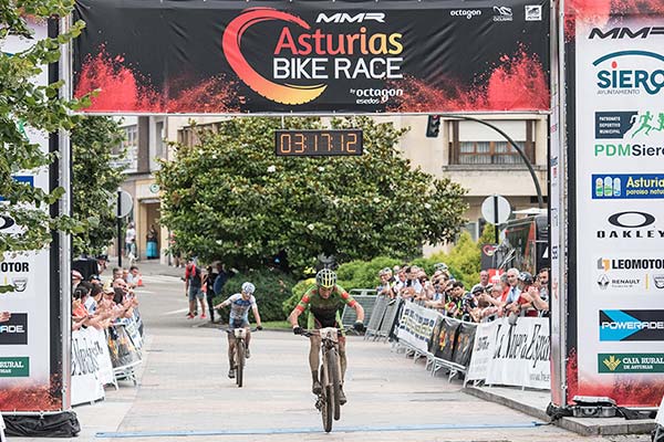 Los mejores momentos de la segunda etapa de la MMR Asturias Bike Race 2018