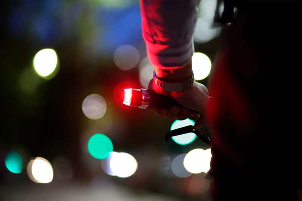 En TodoMountainBike: WingLights360, unas luces LED con funciones de seguridad integradas en los tapones del manillar