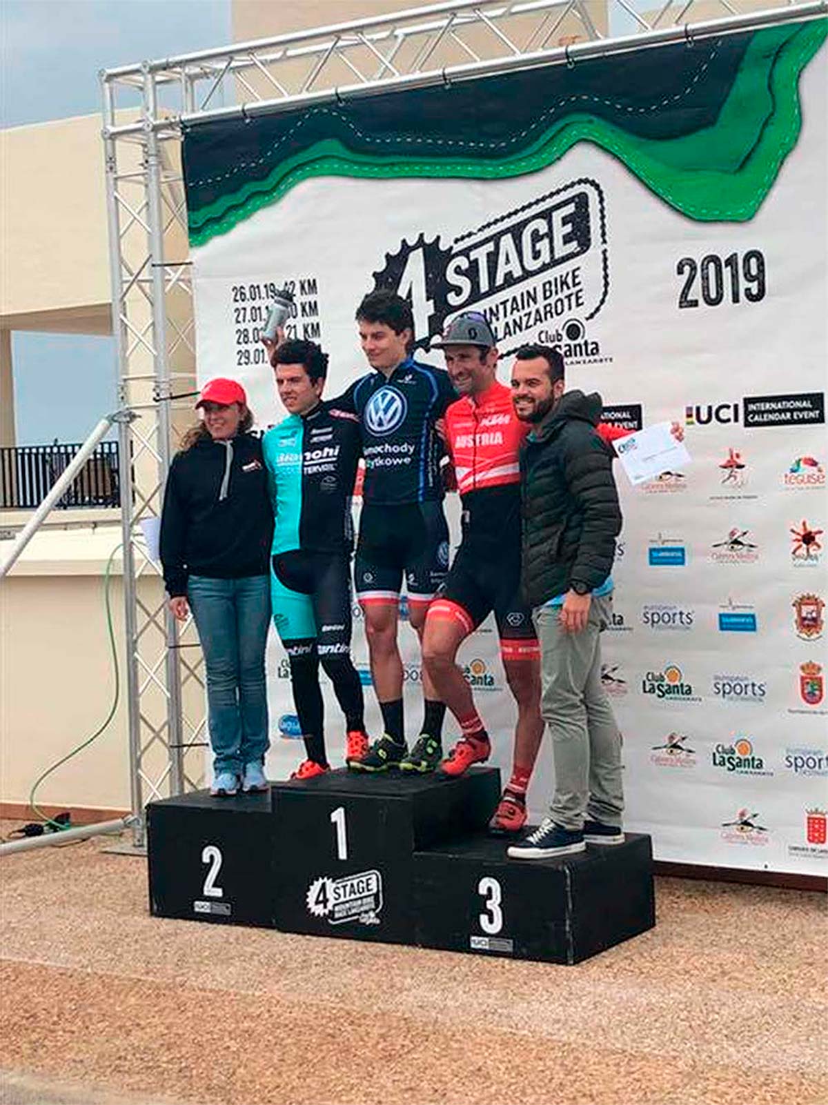 En TodoMountainBike: 4 Stage MTB Race Lanzarote 2019: Bartlomiej Wawak y Blaza Pintaric se proclaman campeones